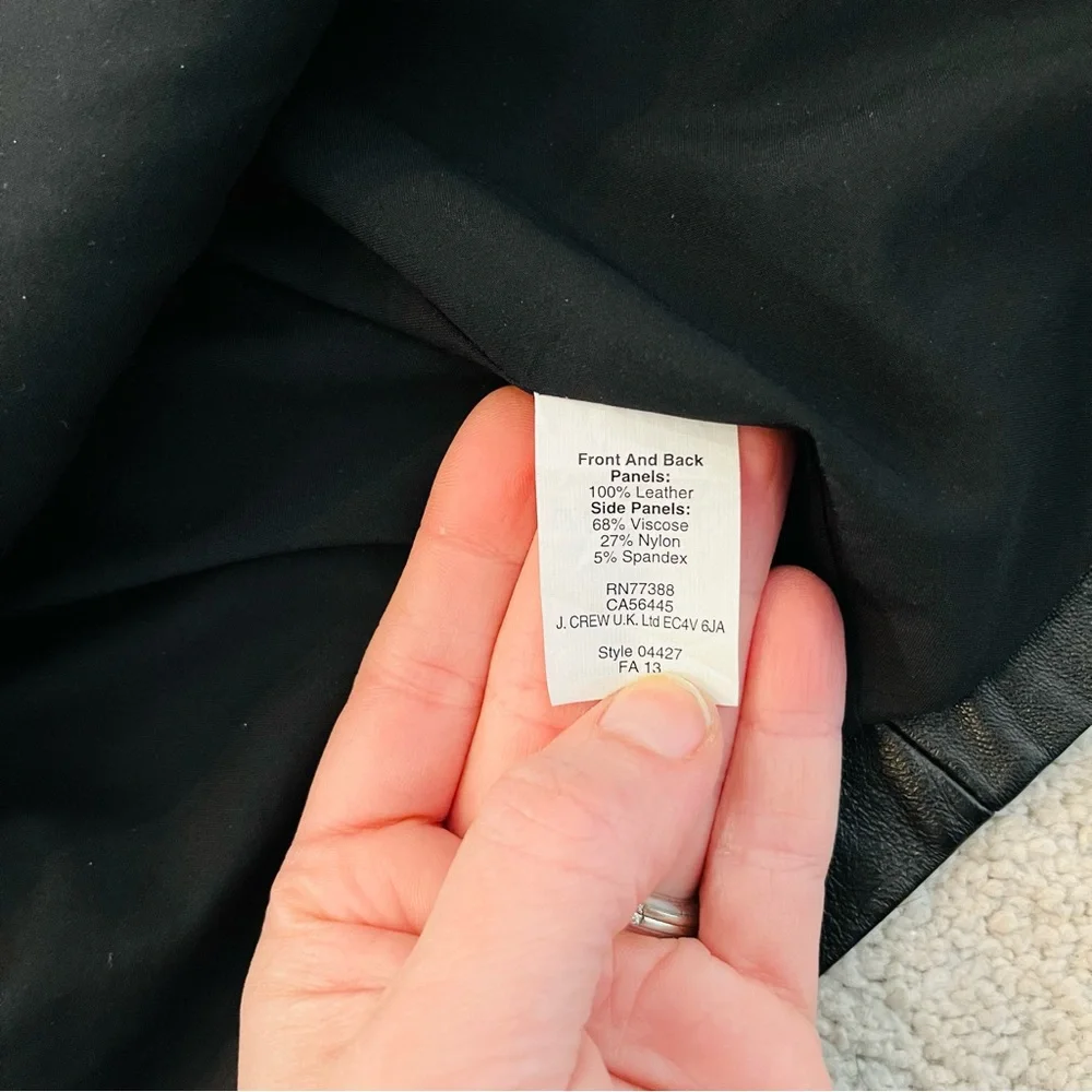 Madewell Leather Mini Skirt, Size 8 - Picture 6 of 6